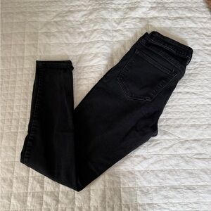 Old Navy Women’s Skinny Jeans